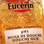 Une alliée pour les peaux sèches: l’Huile de Douche