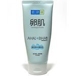 Le gel nettoyant Tamagohada de HadaLabo