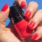 Un Beau Vernis Corail pour la plage