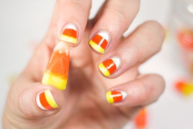 Manucure d’Halloween: Candy Corn