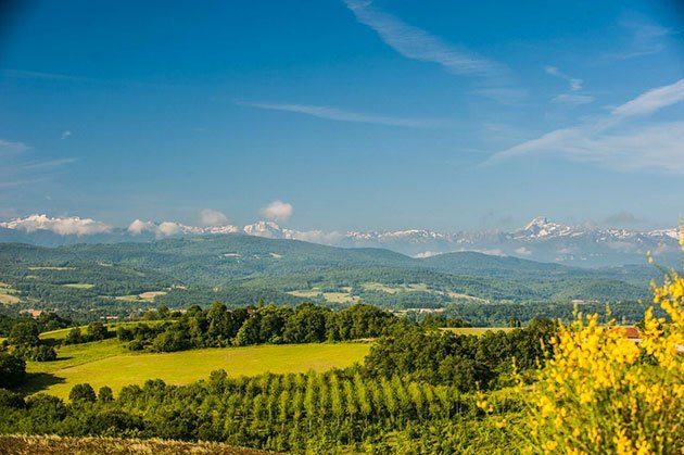 pyrennees ariegeoises berthe guilhem