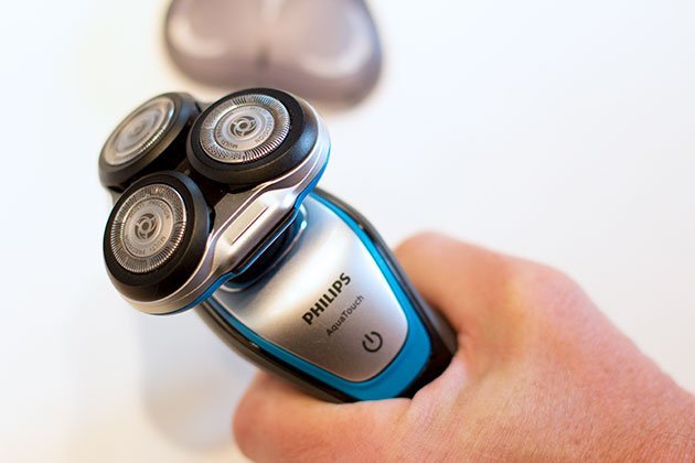 Rasoir Electrique Aquatouch de Philips
