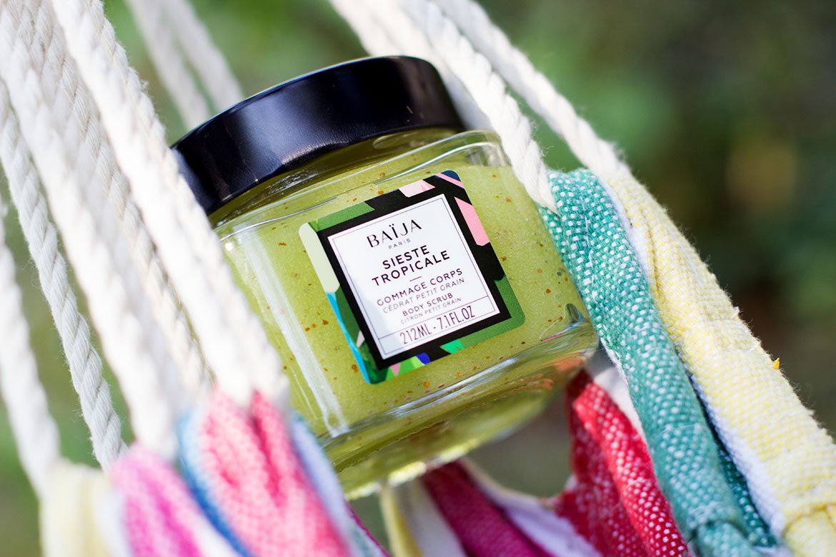 Pot de Baïja Sieste tropicale Gommage Corps dans un hamac